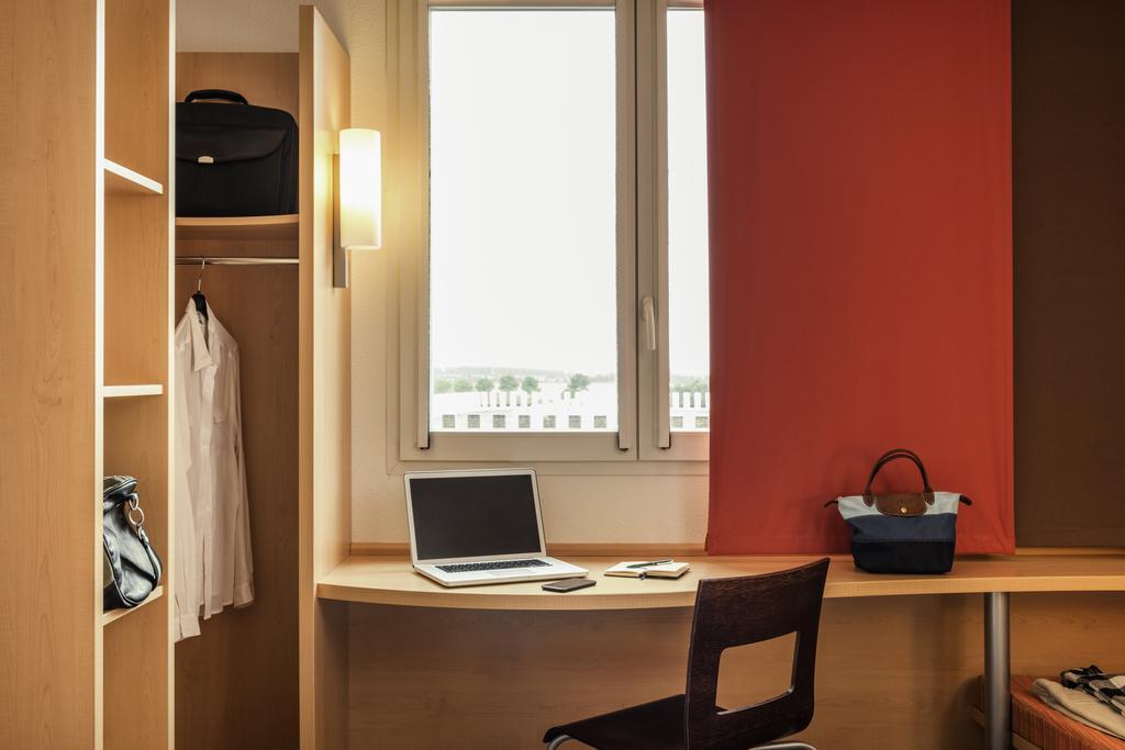 Hotel Ibis